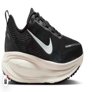 Nike Vomero 18 zapatilla running color negro con suela blanca