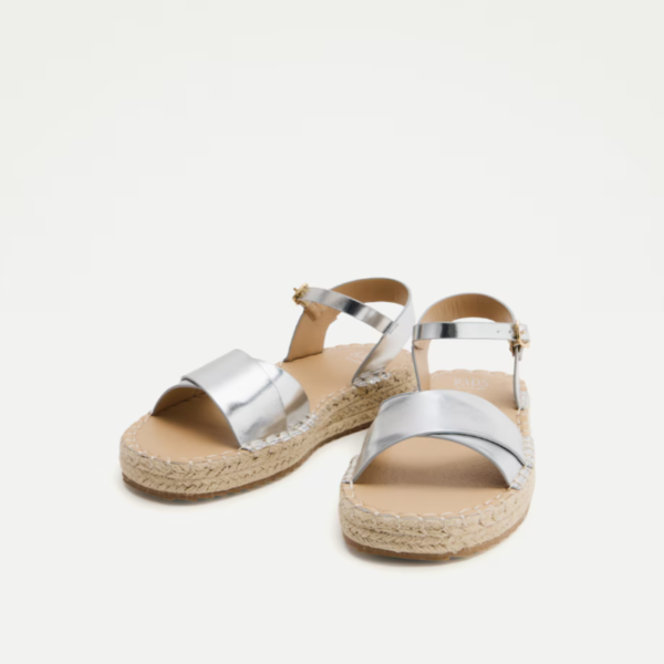 Sandalias con plataforma de niña plata Sandalias con plataforma de niña plata